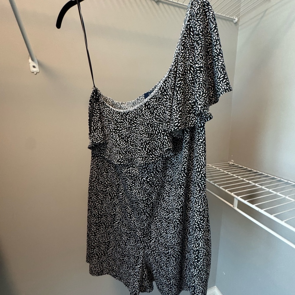 Kaari Blue Black and White Patterned Dress